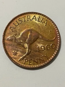 👀AUSTRALIAN 1960 PENNY COIN HIGH GRADE GEM UNC RAINBOW LUSTER 👀 - Picture 1 of 2