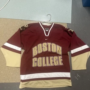 Vintage Nike Boston College NCAA Hockey Jersey Men’s Size Medium - Picture 1 of 5