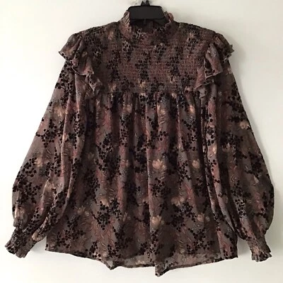 Top Walter Baker Marrón Floral Cuello Calado Manga Larga Terciopelo Acento Talla L Foto 1 de 2