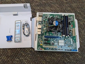 Intel DQ67SW + Core i3-2100 + 2x 8GB DDR3 1600 + IO Shield + SATA Cables - Picture 1 of 6