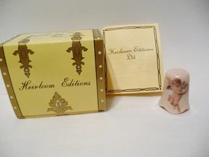 THIMBLE PINK PORCELAIN HEIRLOOM EDITIONS '83  "PINK CHERUB" - Picture 1 of 6