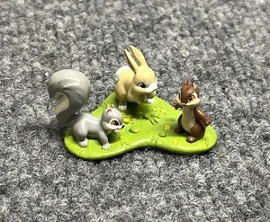 Disney Snow White Birds Friend Bunny Squirrel Chipmunk 2" PVC Figure Cake Topper - Picture 1 of 3