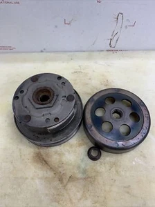 2005 Yamaha grizzly 125 Secondary Driven Clutch 3FA-17660-02-00 - Picture 1 of 19