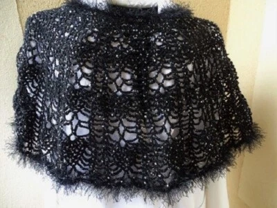 PONCHO AU CROCHET FAIT MAIN - Photo 1/2