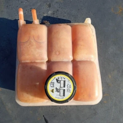 Mazda 3 2010-2013 2,0 L refrigerante anticongelante radiador depósito botella con tapa Foto 1 de 4