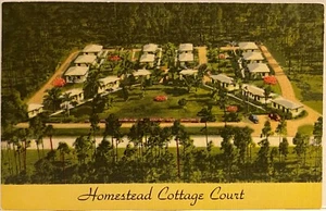 Cartolina Homestead FL Homestead Cottage Court Motel vista aerea lino lato strada - Foto 1 di 2