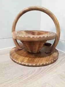 Mango de cesta floral de madera plegable vintage tallada a mano mordiscos de fruta - Imagen 1 de 10