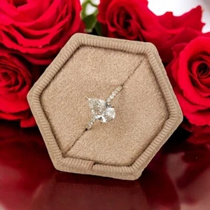 Anillos de boda corte pera oro amarillo 18k cultivados en laboratorio IGI 1,25 quilates diamante talla 5 - Imagen 1 de 13