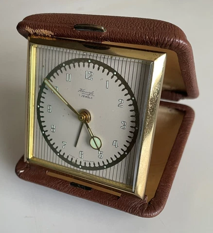 1940s Vintage KIENZLE 7-Jewel Wind-Up TRAVEL ALARM CLOCK Made in GERMANY WORKS ! Cover