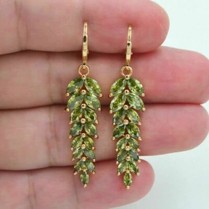 Orecchino pendente a goccia peridoto taglio marquise 2,50 carati finitura oro giallo 14k - Foto 1 di 3