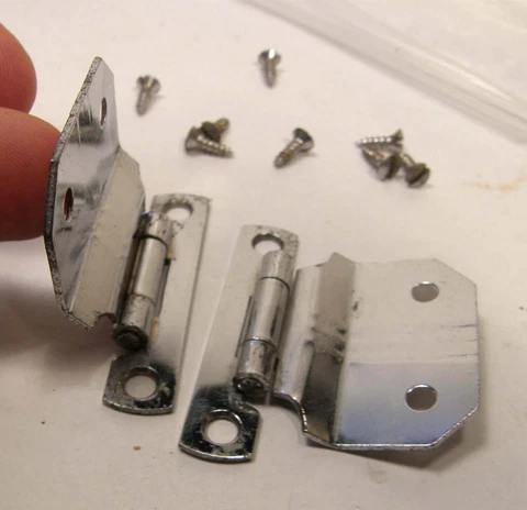 2 VINTAGE ART DECO CHROME RED LINE CABINET DOOR HINGES NATIONAL LOCK CO NOS Cover