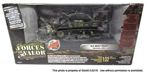 NEW FORCES OF VALOR 1:32 Diecast U.S. M5A1 STUART TANK Normandy 1944 81004 - Picture 1 of 5