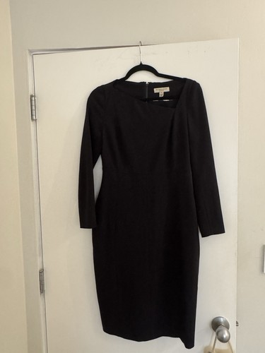 Abito tubino Burberry nero scollo asimmetrico. Taglia 6. Foderato.