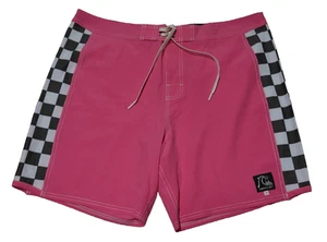 Quiksilver Original Arch Boardshorts Size 38 Pink Checkered Surfing Beach - Picture 1 of 12