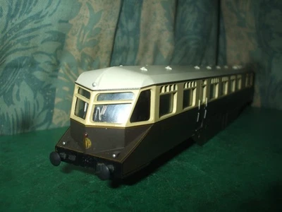 HORNBY GWR CHOCOLATE AND CREAM RAILCAR BODY ONLY - No.29 - Image 1 of 4