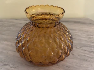 AMBER GLASS LAMP SHADE QUILTED DIAMOND 6.75 ACROSS BASE - Picture 1 of 8