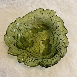 Vintage Green Indiana Glass Logan Berry Candy Dish 7x7 Inches - Picture 1 of 7