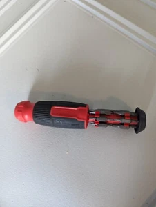 Destornillador multibit Milwaukee 27 en 1 a prueba de manipulaciones 48-22-29 11 - Imagen 1 de 1