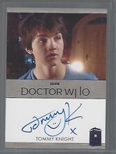 Doctor Who Series 1-4 Tommy Knight (BORDERED) Autograph/Autogramm