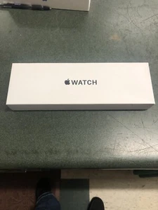 NEW Apple Watch SE (Gen 2) 44MM GPS + Cellular Midnight Al Mid SB M/L MXG23LL/A - Photo 1 sur 4