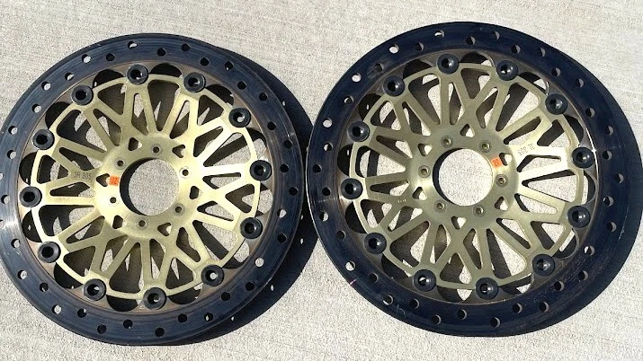 Ducati 305mm Brembo SuperSport Front Brake Discs 6-Bolt Pattern 15mm Offset - Image 1 of 4