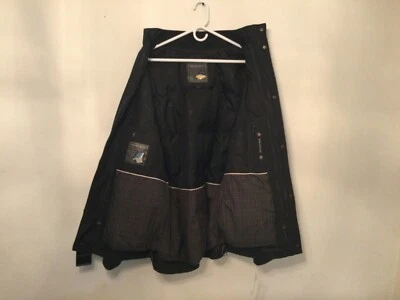 RAINFOREST POLISTER WATERPROOF WINDPROOF ZIP OUT LINING Retails for 400.00 - Image 1 of 4