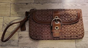 Coach Mini C Canvas Brown Signature  Leather Trim Wristlet Buckle Pocket Wallet - Picture 1 of 6