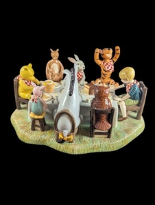 Royal Doulton WP101 Winnie the Pooh A Party For Me? Oh Grand! Ceramic Picnic Set - Picture 1 of 14