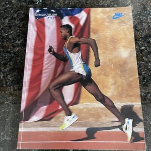 Baskets vintage 1989 Nike catalogue de chaussures concessionnaires Air Jordan automne - Photo 1/14