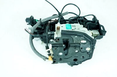17-20 Audi A4 Premium OEM dianteiro direito trava de porta trava atuador motor 5107 - Imagem 1 de 4