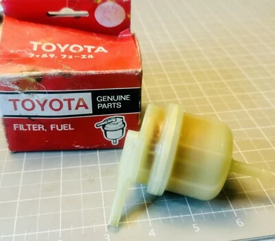 Filtro de combustible genuino Toyota nuevo OEM para Corolla Celica 1974-1977 2 litros 4 cilindros Lh Foto 1 de 2