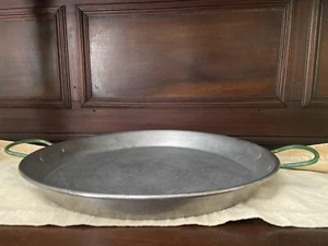 Metal 16.5” Rim To Rim Paella Pan Large with Green Handles - Picture 1 of 11