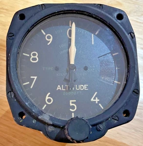 VINTAGE AIRCRAFT KELVIN & HUGHES 20000FT ALTIMETER - KAA 0901K - Picture 1 of 7