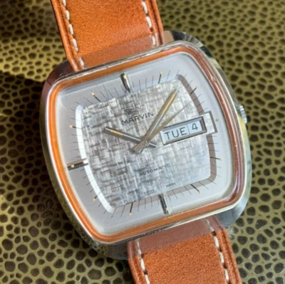 复古 Marvin 银色亚麻表盘 Day Date Jumbo 38.3 毫米自动腕表 — 第 1/4 张图片