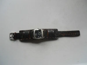Fossil women's wide black leather band.quartz,battery & Analog dress used watch. - Picture 1 of 12