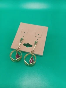 Exquisite Gold Toned Drop Earrings Pierced - Picture 1 of 11