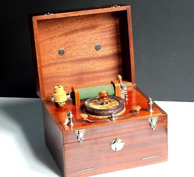 - Electric Shock - Antique Medical Device. Early 20th Century • 320€
