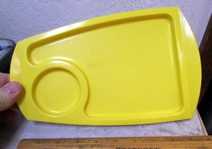 vintage Fremware Dishwasher safe 808 plastic Picnic style snack tray, yellow - Picture 1 of 2