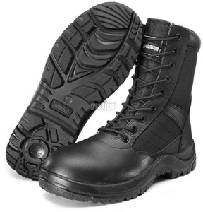 magnum anfibi militari