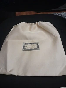 GUCCI STAUBBEUTEL HELLBRAUN FARBE 11 X 12 ZOLL - Bild 1 von 2