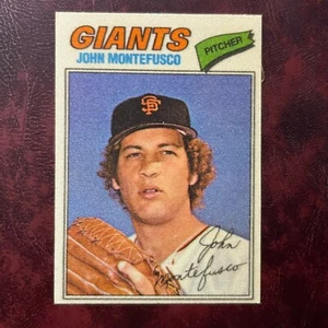 1977 Topps Cloth Sticker Set JOHN MONTEFUSCO ** rare SP #30 GIANTS - NR-MINT  - Bild 1 von 2