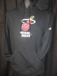 Miami Heat Men's Adida Pullover Hooded Sweatshirt   Small or Medium - Picture 1 of 6