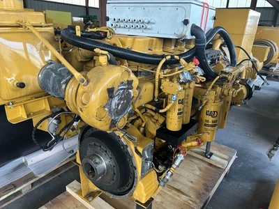 Buen motor marino diésel Caterpillar C18 Marine 600 HP usado Foto 1 de 4