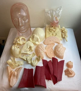 LA TESTA VISIBILE DI RENWAL SOLO PER RICAMBI KIT MODELLINO IN PLASTICA - Foto 1 di 9