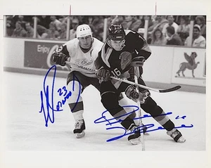 TREVOR LINDEN Signed VANCOUVER CANUCKS 8X10 PHOTO "RARE" - Picture 1 of 1