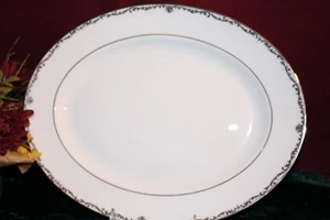 Lenox Coronet Platin 13" Ovale Servierplatte Brandneu mit Etikett USA Weiß - Bild 1 von 1