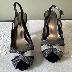 DressBarn Womens Black / Silver Dress Heels Sandals Pumps Open Toe Sz 7W HHR5-4 - Picture 1 of 4