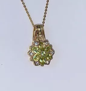 925 gold peridot Womens Ladies necklace Flower - Picture 1 of 6