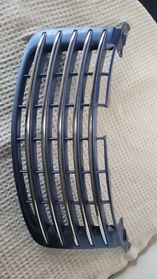 Rejilla usada para Chrysler PT Cruiser 2006-2010 Foto 1 de 4