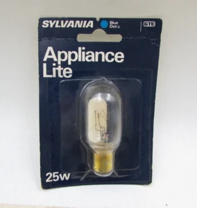 Vintage Sylvania 25W Appliance Light Bulb Double Contact Bayonet Base 25T8 DC - Picture 1 of 3